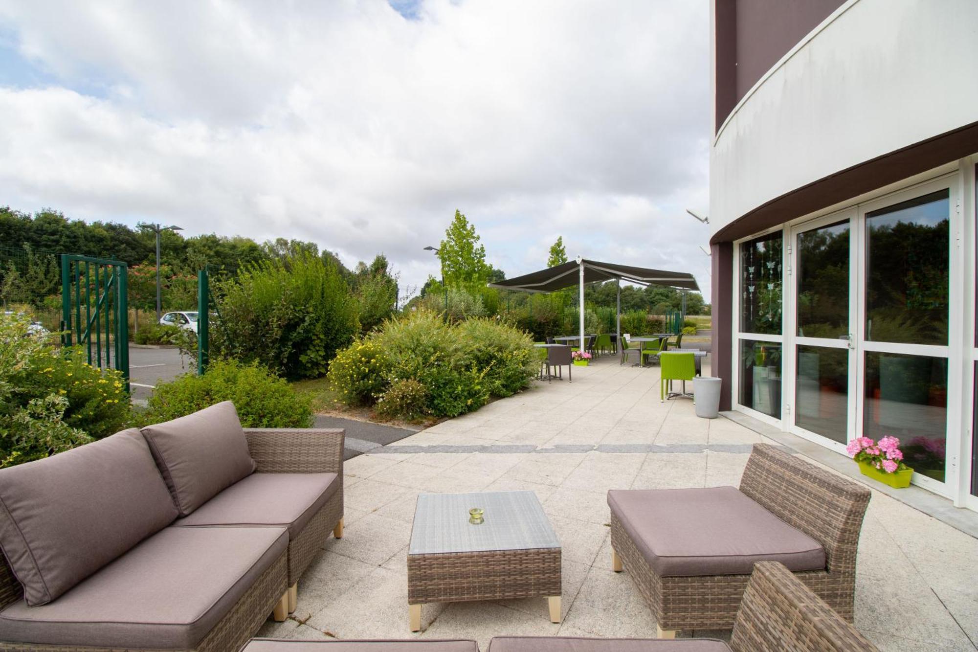 Brit Hotel Saint-Meen-Le-Grand En Broceliande Экстерьер фото