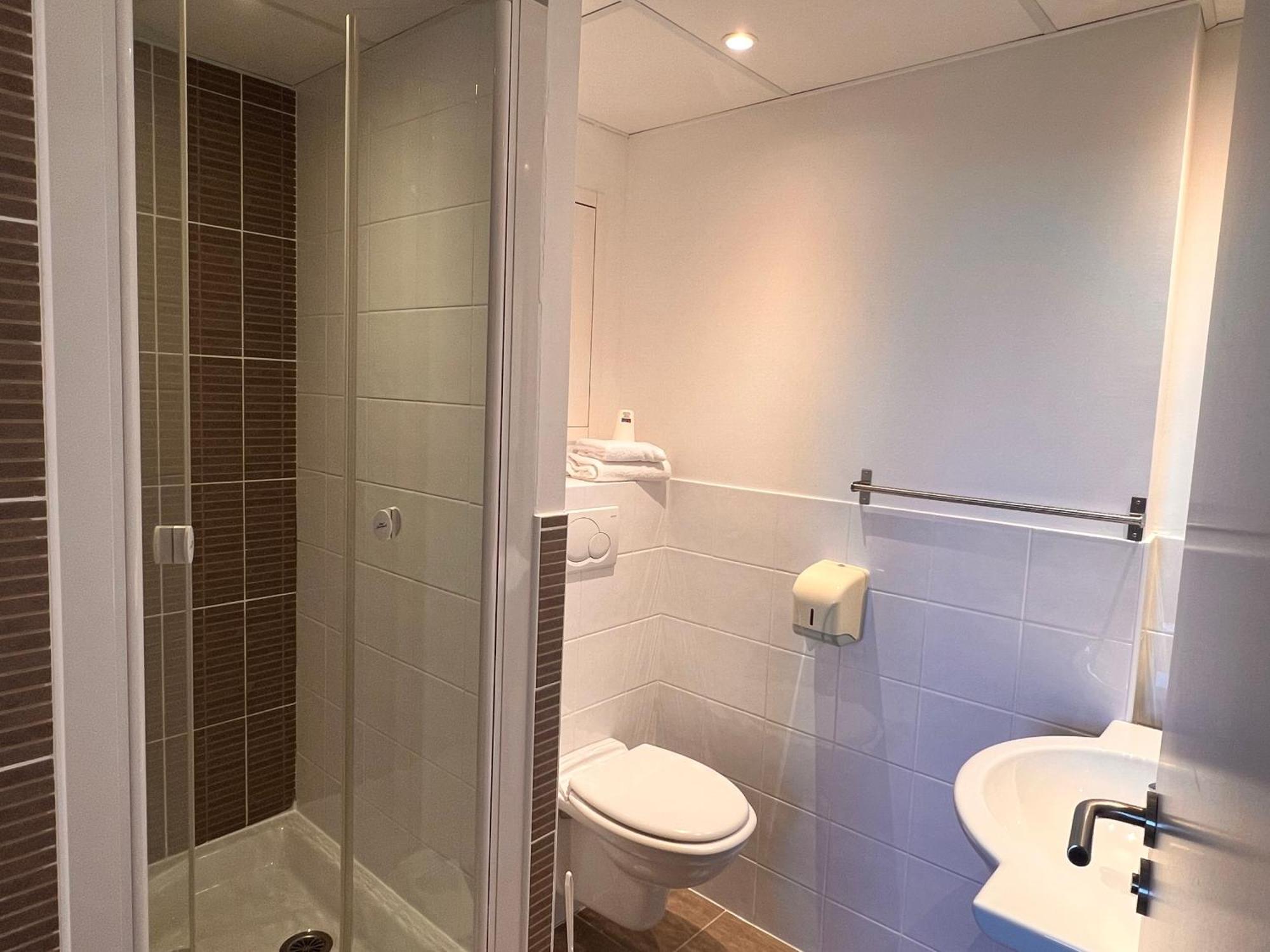 Brit Hotel Saint-Meen-Le-Grand En Broceliande Экстерьер фото